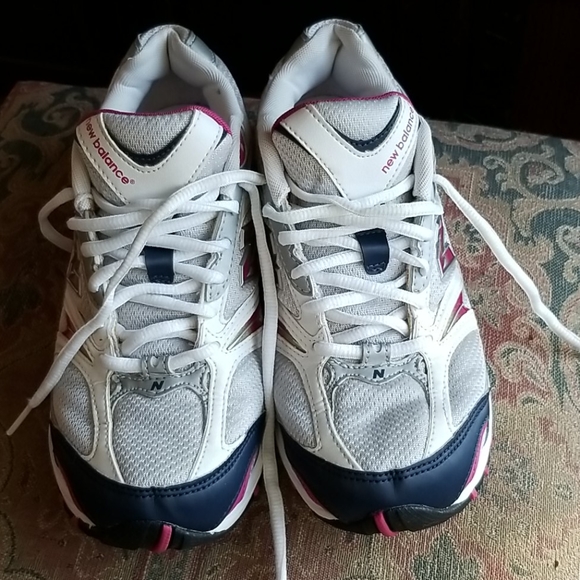 New Balance 44 Running Shoes 8 Abzorb 